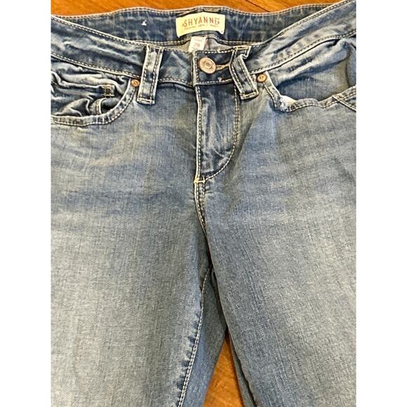 Shyanne Flare Leg Hippie Jeans - Picture 2 of 10